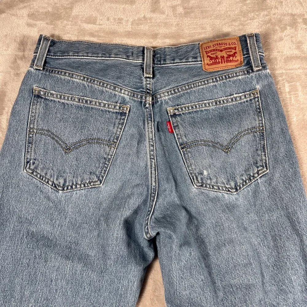 Levi's Women's Jeans Low Pro Straight Denim Distressed Casual 28 Blue - Picture 9 of 9